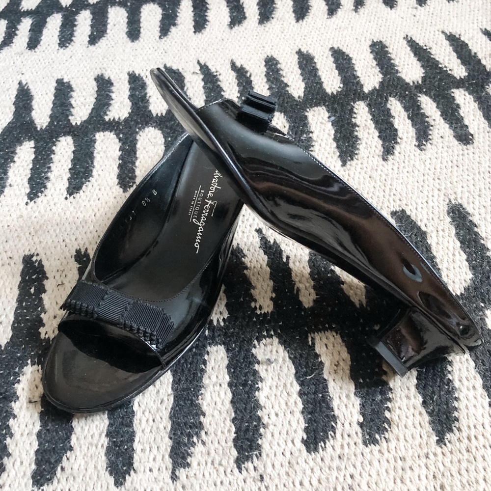 Salvatore Ferragamo leather heels